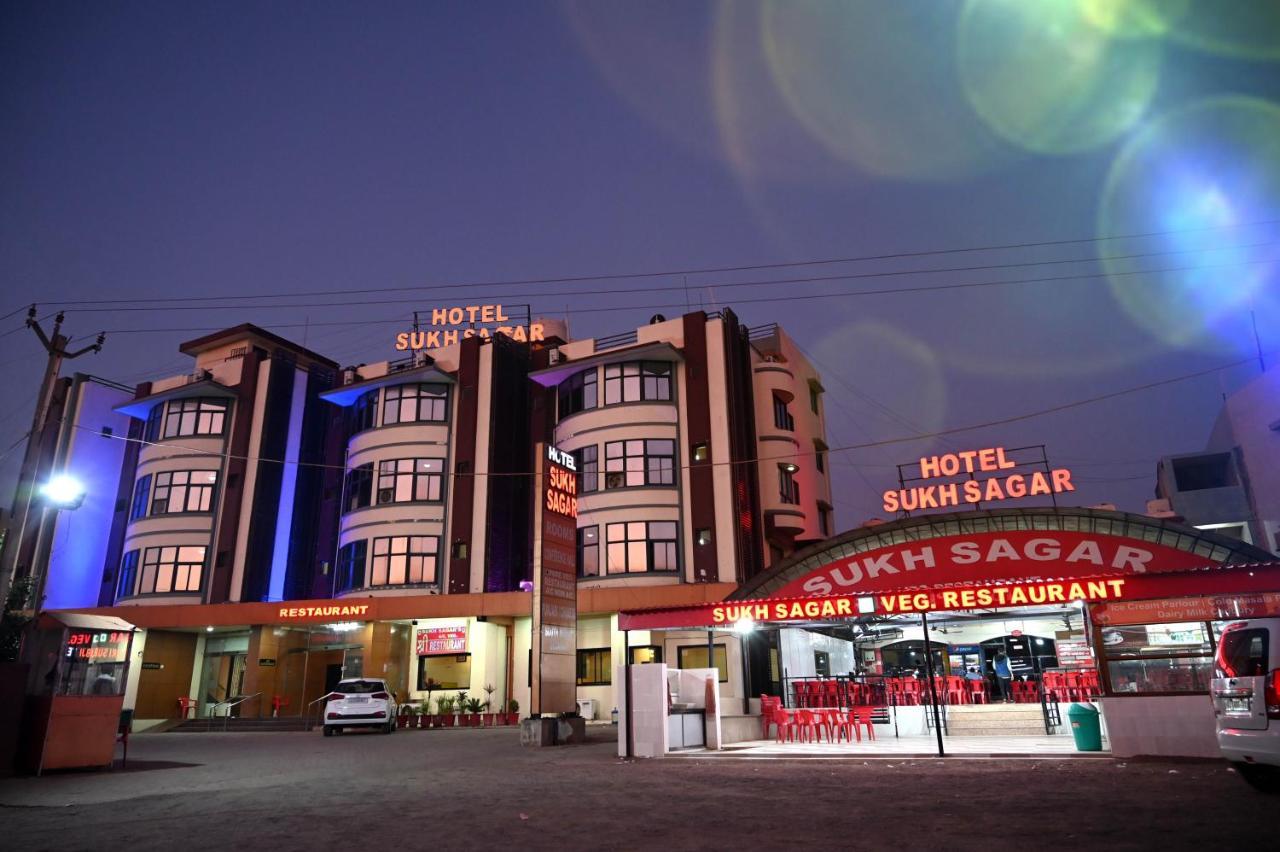 Hotel Sukh Sagar Somnāth Exterior foto
